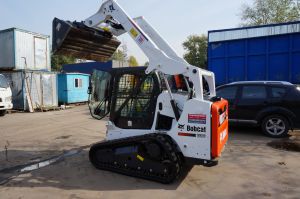 Гусеничный минипогрузчик Bobcat T590 ― Качественная техника Bobcat 